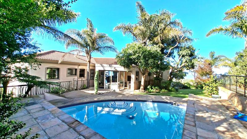 4 Bedroom Property for Sale in Avonddans Western Cape